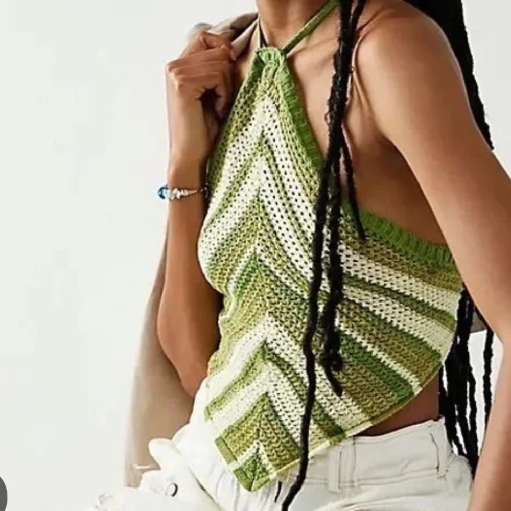 2 NWOT FREE PEOPLE beach June triangle crochet tops size medium - Picture 4 of 13